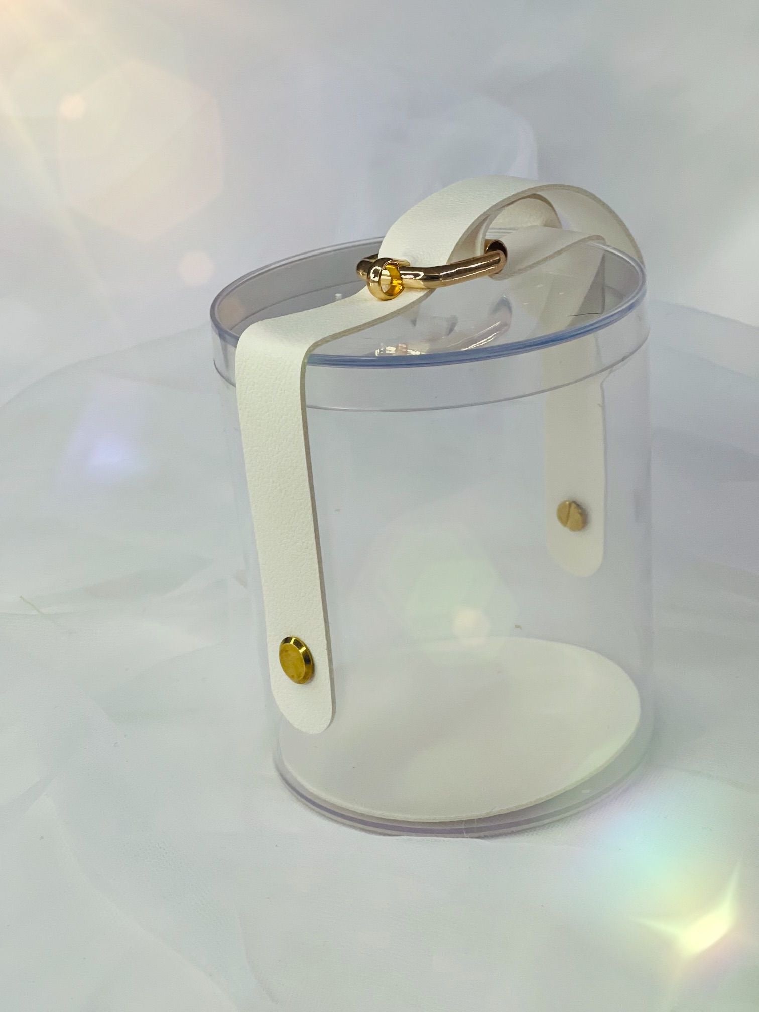 Scatola PVC con manico pelle